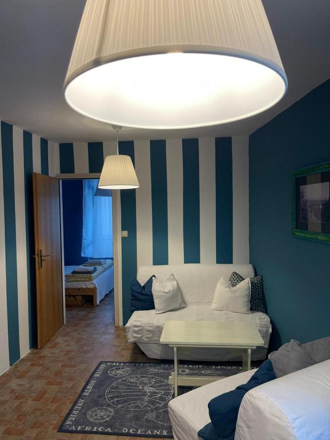 Blue Bench Krk Apartment Кърк Екстериор снимка